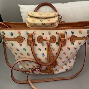 Dooney & Bourke vintage tote bag with small wristlet.